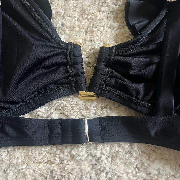 Onyx Coast Bikini NWT - size medium - Picture 4 of 7